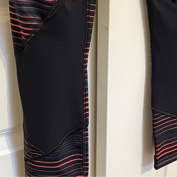 Lululemon Leggings 6 Pace Rival Crop Luxtreme Twisted Dune Red Black Pants Run - Picture 10 of 16